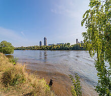 Квартира с патио в ЖК у воды