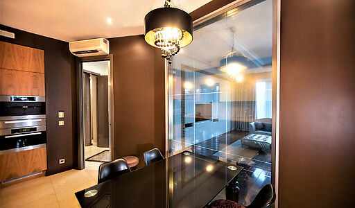 Панорамная дизайнерская квартира