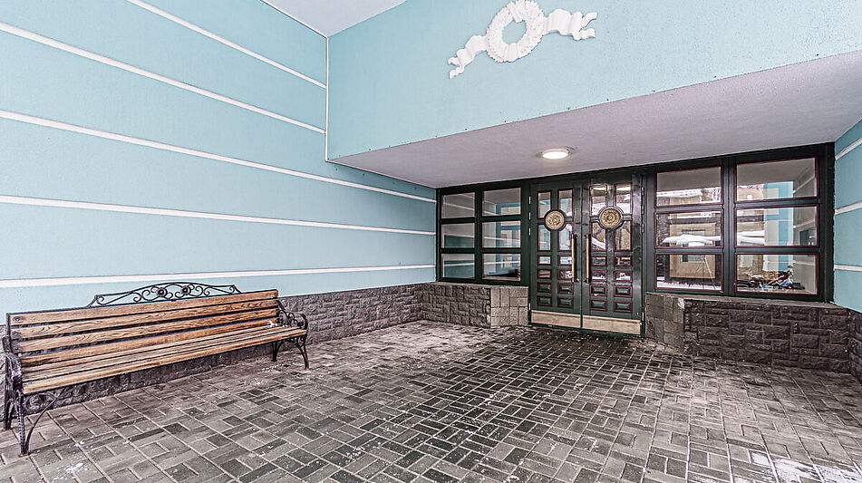 Панорамная дизайнерская квартира