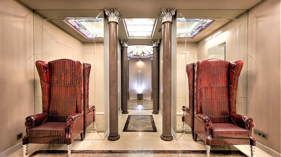 Панорамная дизайнерская квартира