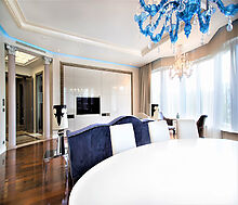 Панорамная дизайнерская квартира