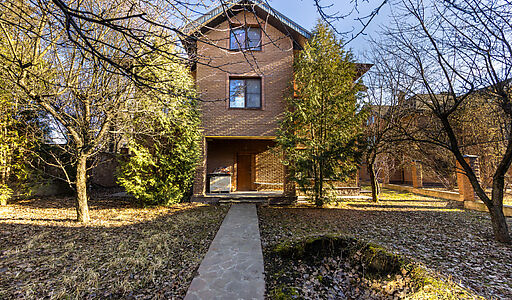 Просторный дом в Лианозово