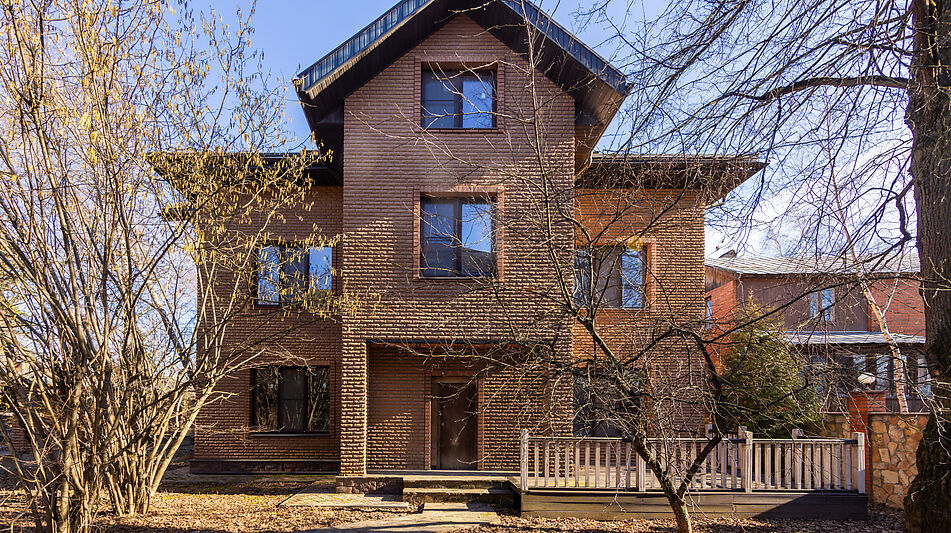 Дом под отделку в ДСК Ларин