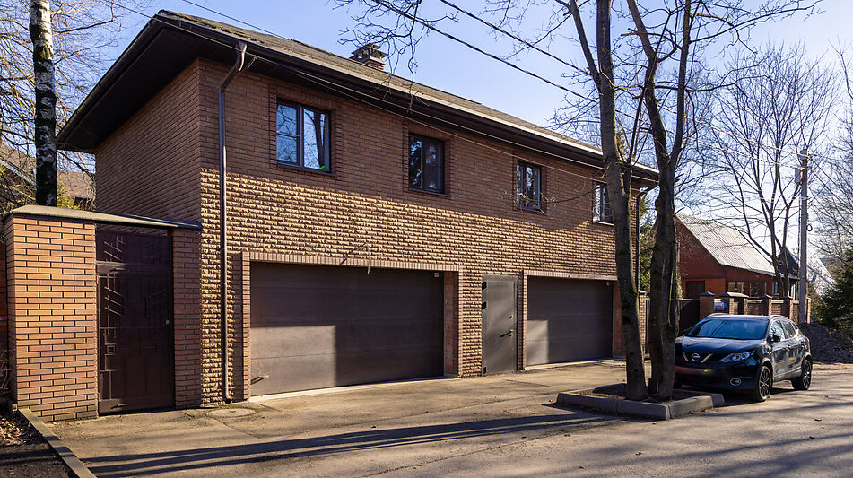 Дом под отделку в ДСК Ларин