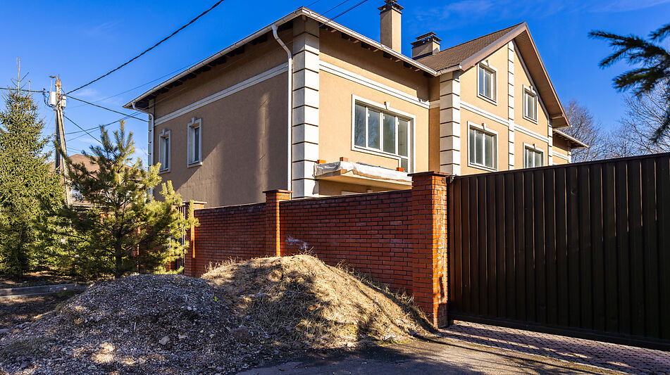 Таунхаус под отделку в Лианозово