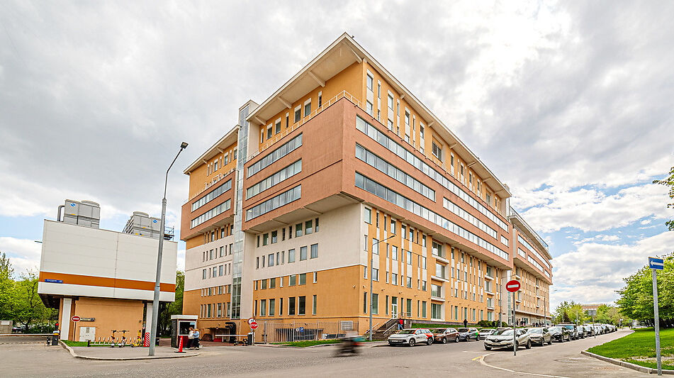 Офис в Бизнес Центре 1080 кв.м.