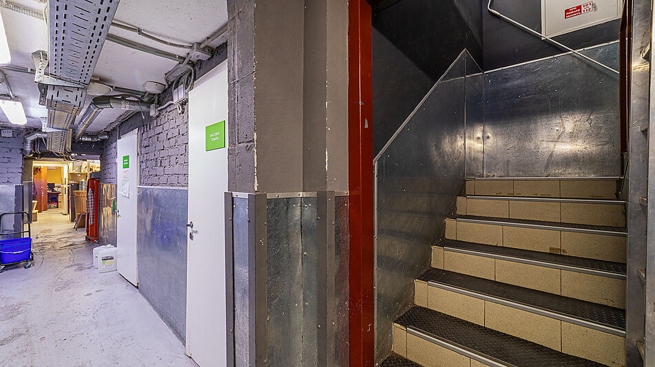 Коммерция в Ломоносовском районе