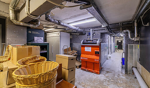 Коммерция в Ломоносовском районе