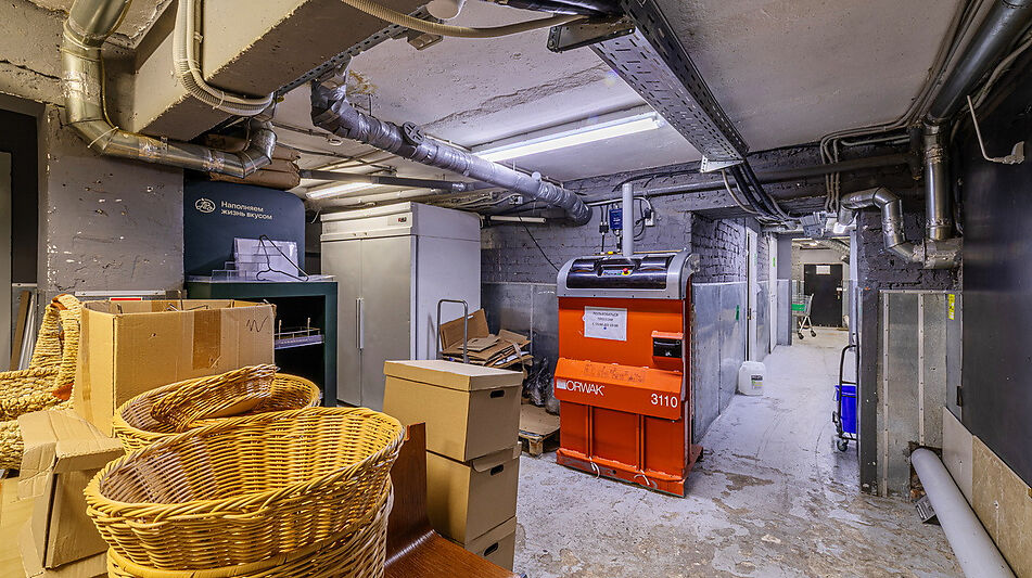 Коммерция в Ломоносовском районе