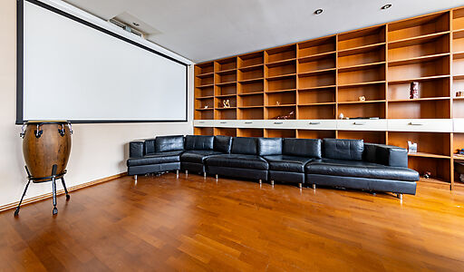 Квартира большая ЖК Газпром